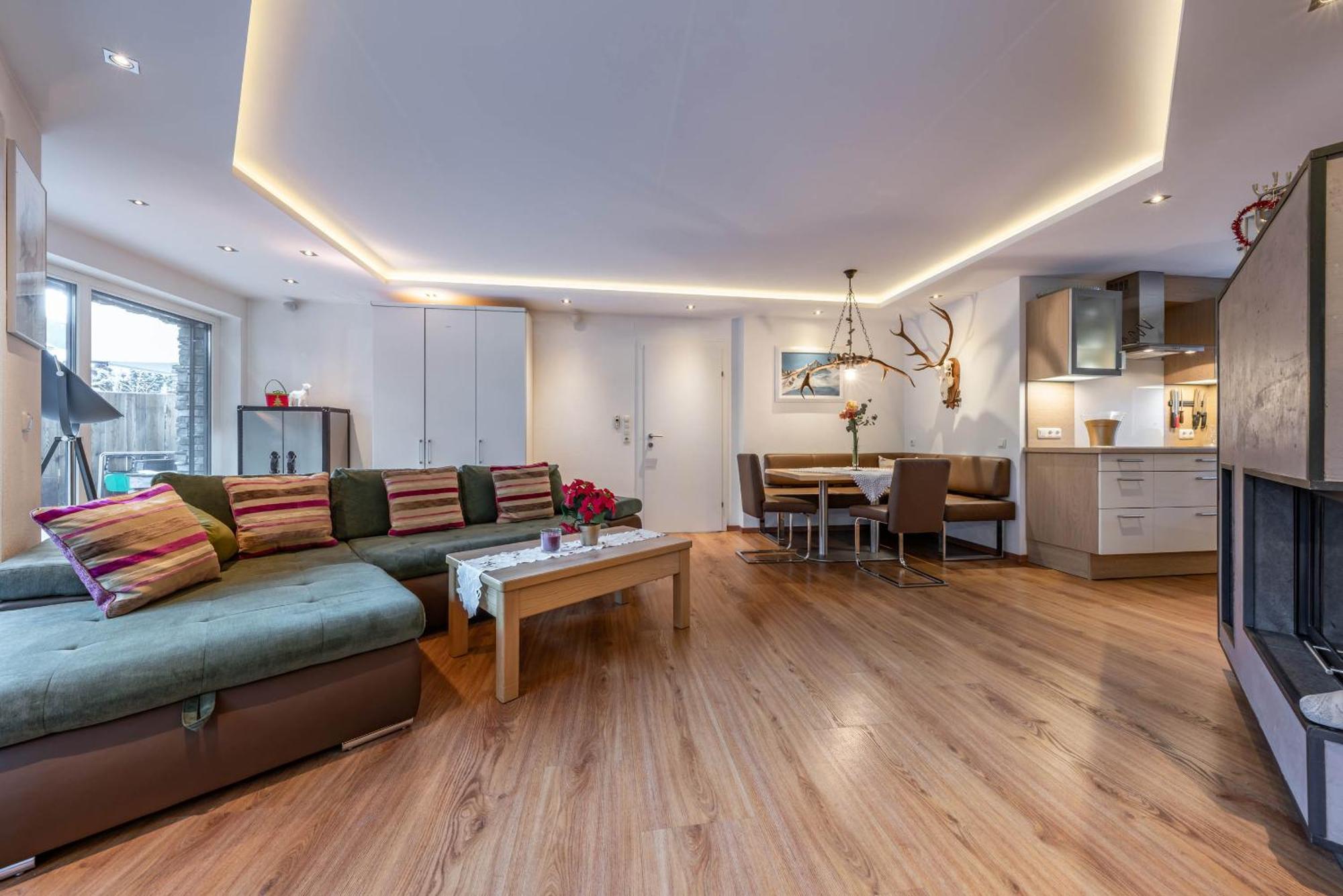 Chalet Perauer Майрхофен Экстерьер фото